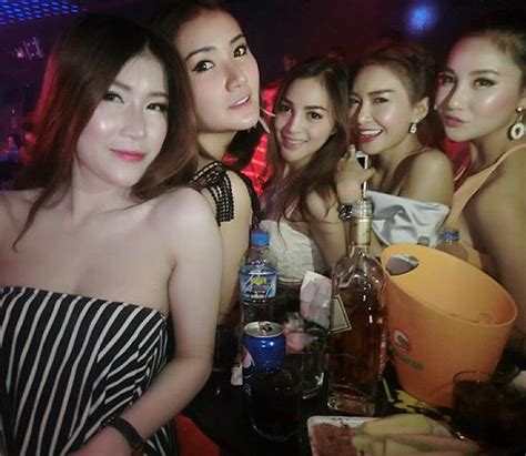Phoenix Nightclub Vientiane Laos Jakarta100bars