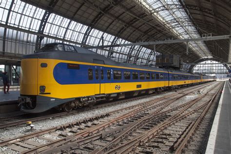 quieter train   netherlands       discount dutchreview