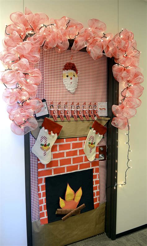 christmas door decorations competition   awesome incredible