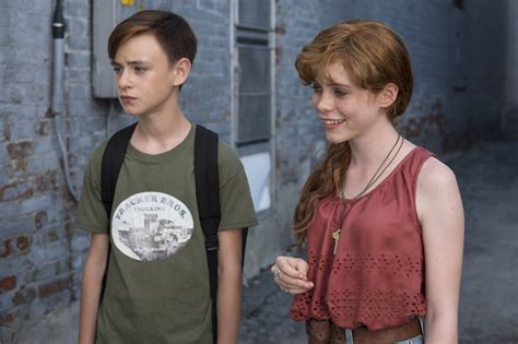 35 new it movie images reveal pennywise losers club and more collider