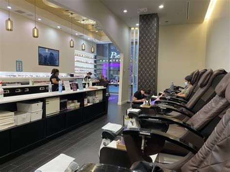 tutti nails spa updated april     reviews