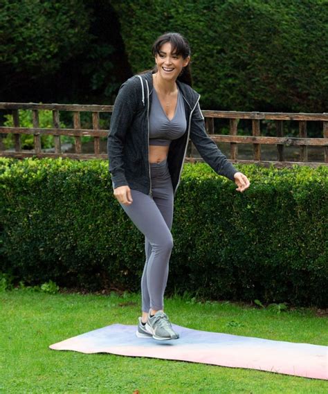 Yoga Mom Casey Batchelor Showing Her Fit Body During A