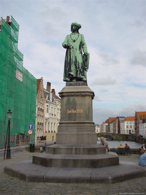 standbeeld jan van eyck brugge foto