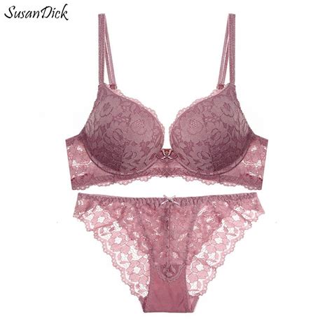 2017 Brand Luxury Lace Underwear Set Women Embroidery Floral Push Up