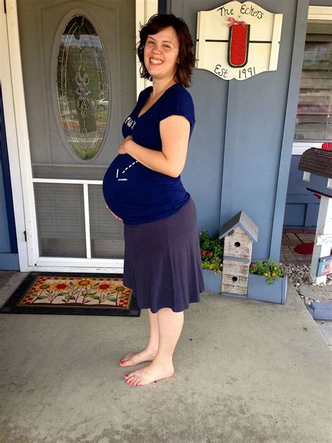 25 Weeks Pregnant With Twins – The Maternity Gallery