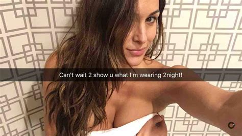 nikki bella sexy hot wrestler s selfies are here scandal planet