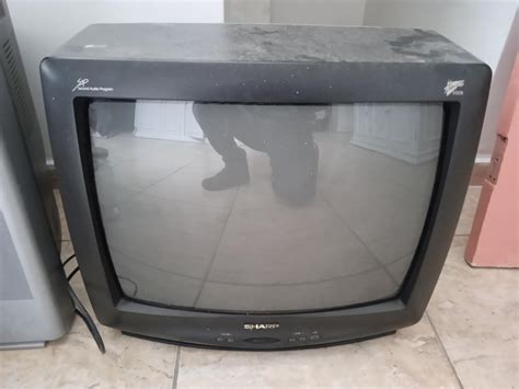 tv televisao de tubo sharp   preto