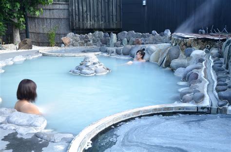 onsen public naked bathing