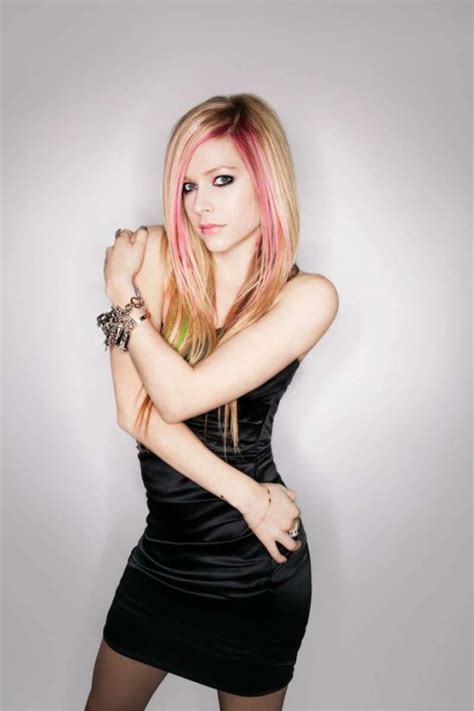 Avril Lavigne At Wild Rose Photoshoot Hawtcelebs
