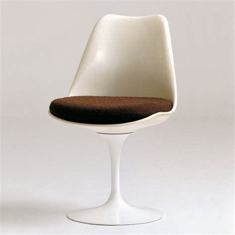 Tulip Chair By Eero Saarinen 1956 In The Late 1960s The Tulip Chair