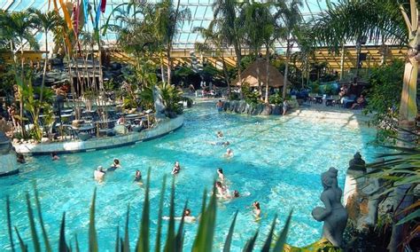 zwembad eemhof  zeewolde eemhof aqua mundo center parcs vakantie