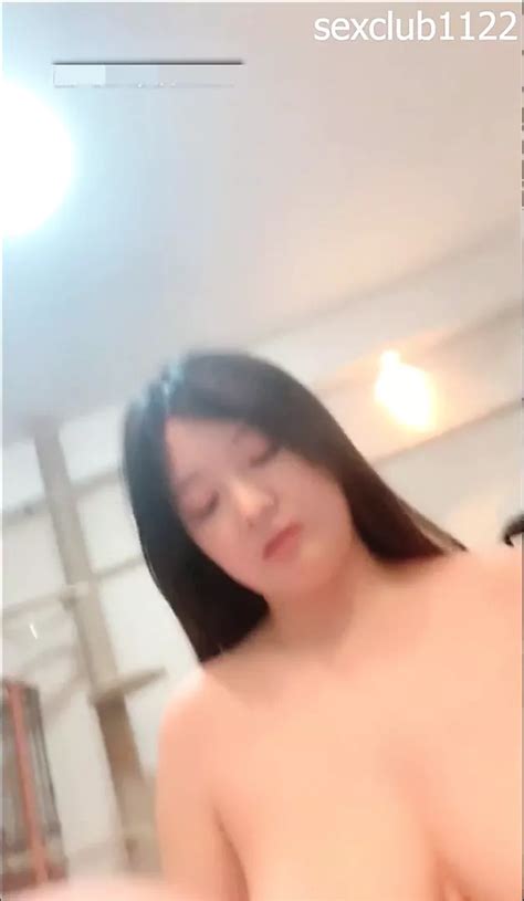 Busty Chinese Knows How To Give A Good Blowjob And Boobjob Xhamster