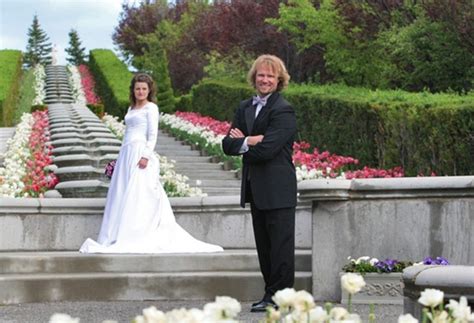 sister wives  times favorite wife robyn brown received special
