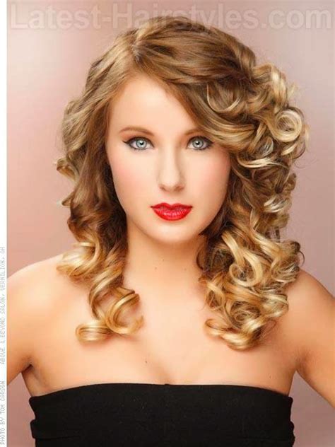 Curly Hairstyles For Prom In 2015 Prom Ideas