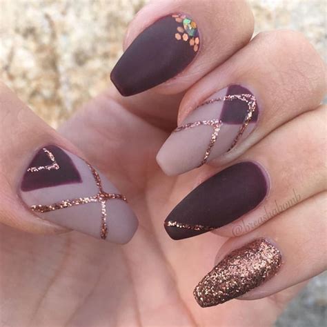 70 Dashing Maroon Nails For Fall 2020 The Glossychic