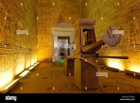 Egypt Upper Egypt Edfu Edfu Edfu Temple Or Temple Of Horus