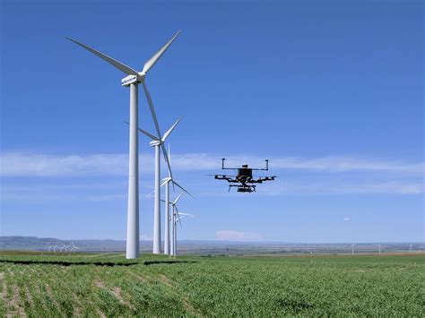 choosing   drone inspection device   wind farm
