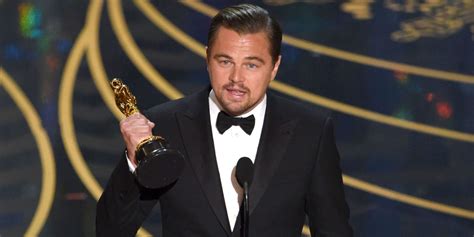 Kate Winslet S Reaction To Leonardo Dicaprio S First Oscar