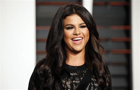 selena gomez has questioned her sexuality says she loved getting
