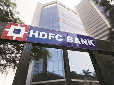 brand hdfc bank indias  valuable brand  brand hopper