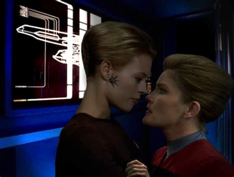Star Trek Voyager Kathryn Janeway Seven Of Nine 2 By