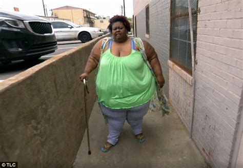 obese 610lb mother of five loses 156lbs in one year daily mail online