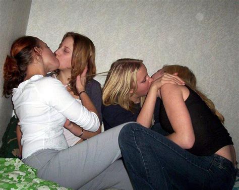 My Favorite Lesbian Kiss Picture Page 58 Xnxx Adult Forum