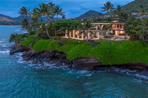 extraordinary hawaii home private oceanfront estate  honolulu