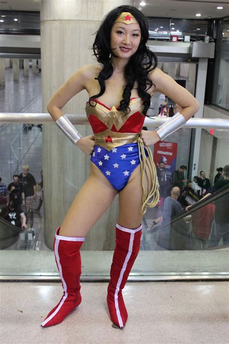 The Most Sexy Cosplayers At New York Comic Con