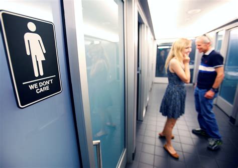 States Push Back On Transgender Bathroom Use Cbs News