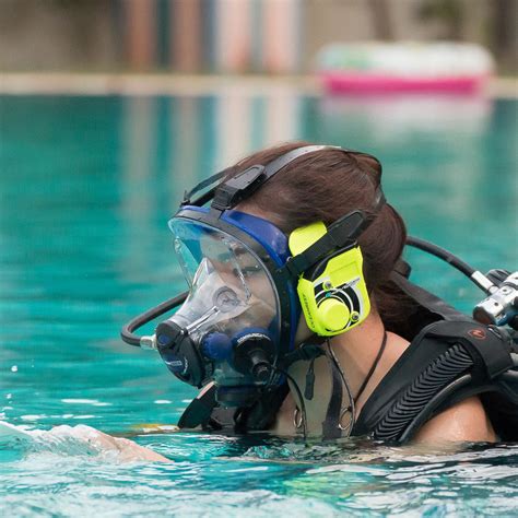 ocean reef  dive  full face mask scuba diving equipment future