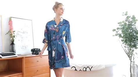 Women Printing Floral Brides Japanese Kimono Silky Satin Short Sleeve