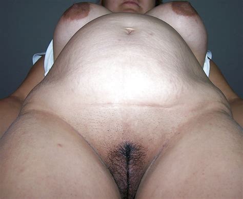 chubby wife s trimmed pussy 3 pics