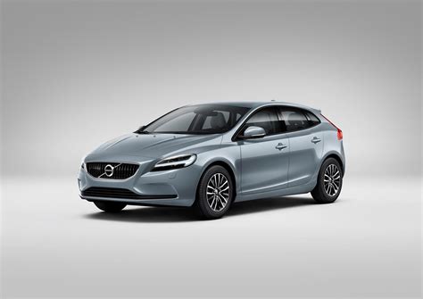 volvo  uk hatchback news  information