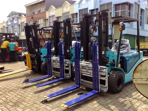 Lowongan Kerja Kepala Gudang, Kepala Toko dan Supervisor