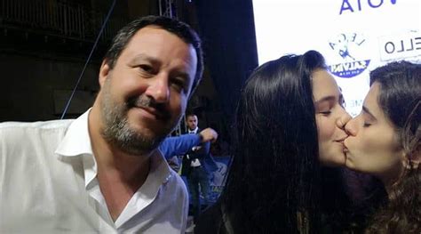 Women Kiss In Front Of Italian Anti Lgbtqia Politician Picture Goes