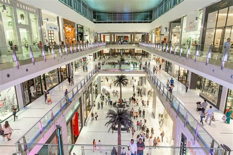dubai mall  insane shopping travel destinations  add