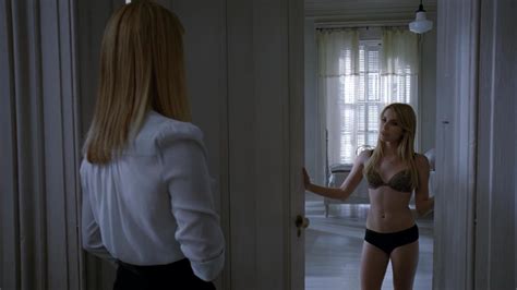 nude video celebs emma roberts sexy american horror story s03e01 02 2013