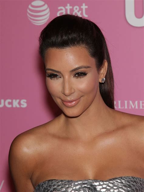 Kim Kardashian At Us Weekly’s Hot Hollywood Style Issue Event Hawtcelebs
