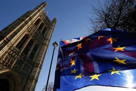 parlamento britanico rechaza plazo de primer ministro  brexit