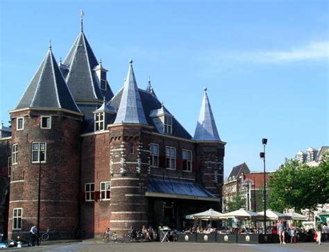de waag  magnifico restaurante cafe turismo amsterdam