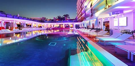 Ushuaia Ibiza Beach Hotel The Best Pool Party In The World