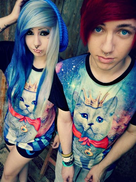 Scene And Emo Hair Super Cute Emo Couple With Amazing Blue And Red