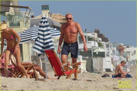 Nfl Legend Joe Montana Hits The Beach With His Hot Sons Nick And Nate