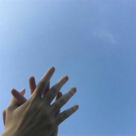 pin    couple aesthetic ulzzang couple