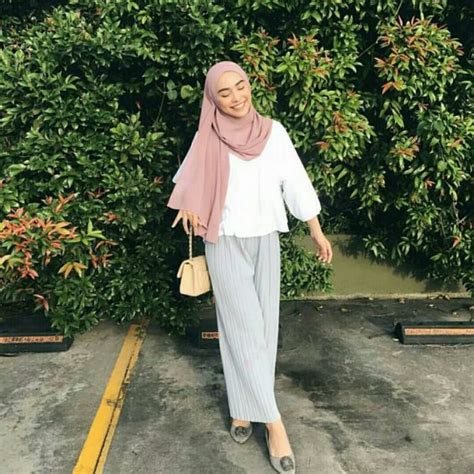 12 Fashion Hijab Casual 2023 Santai Dan Tetap Stylish Kekinian