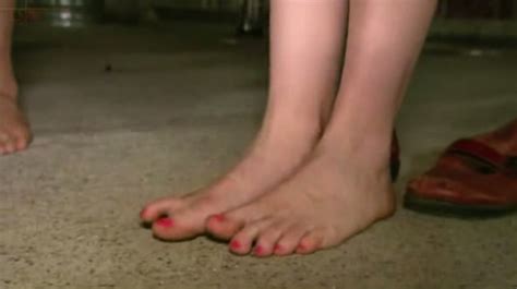 kari byron s feet