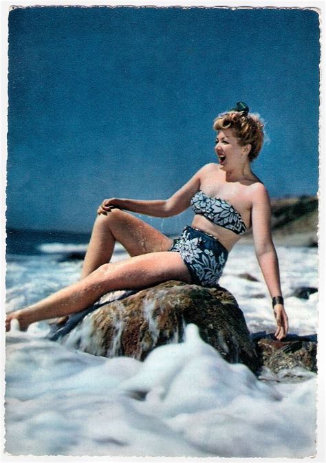 actress model singer dancer vintage retro pinup pinups celebrity celebrities beach