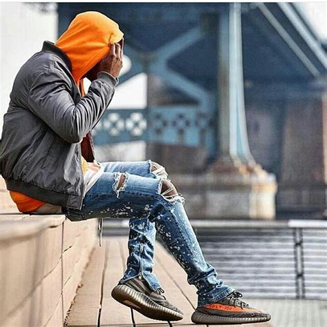 Ways Men Can Make Andwear Distressed Ripped Jeans