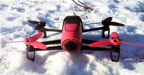 parrot bebop drone test opinie recenzja drona sterowanego smartfonem